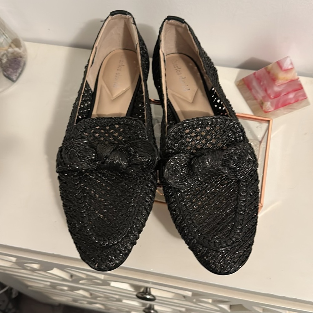 Charles David FINITE FLAT size 8.5